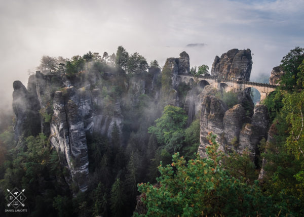 plakat fotograficzny góry bastei