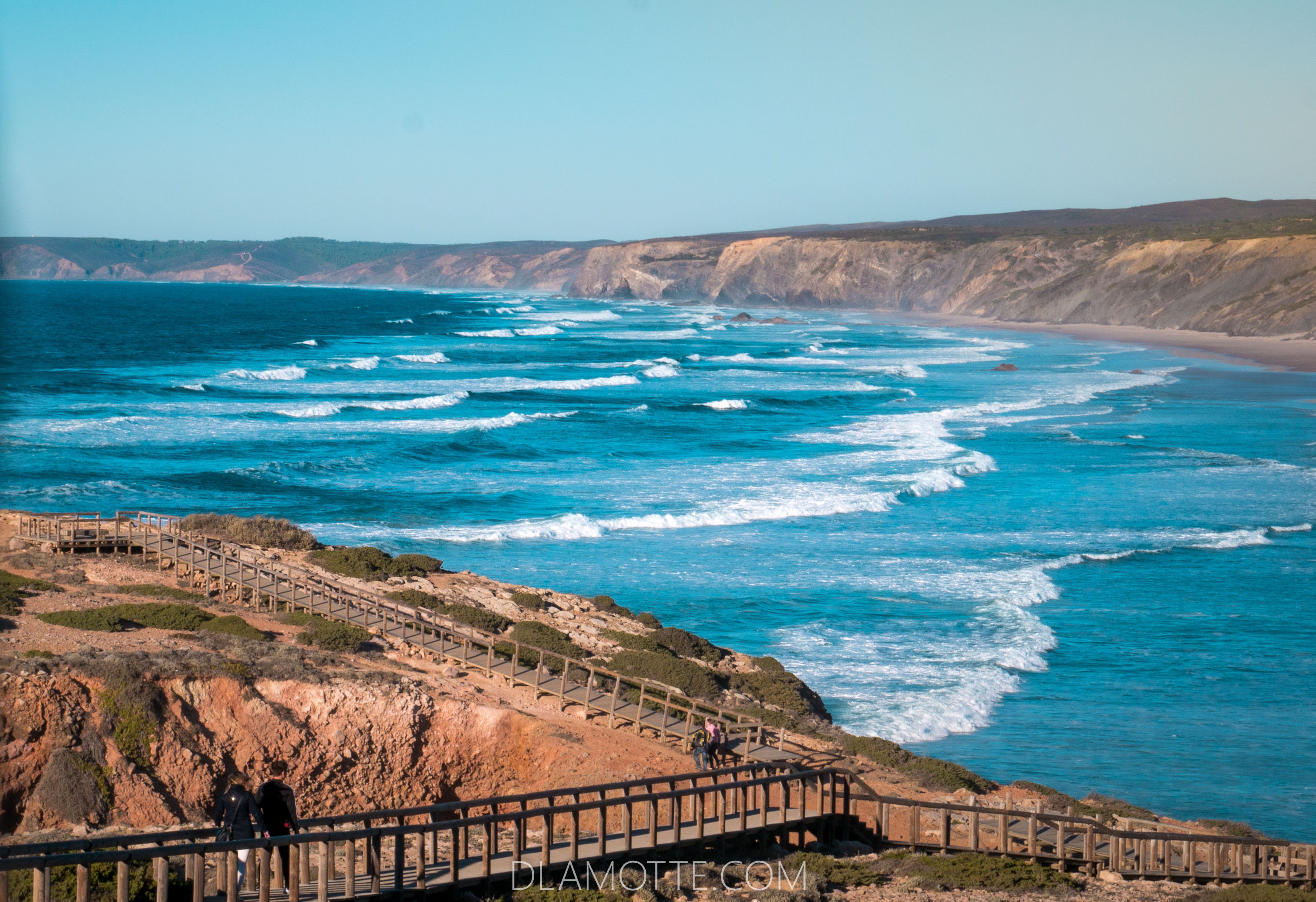 Praia da Bordeira Algarve ocean i plaża Algarve w listopadzie